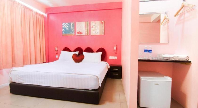 Pice Hotel Bukit Mertajam Exterior foto